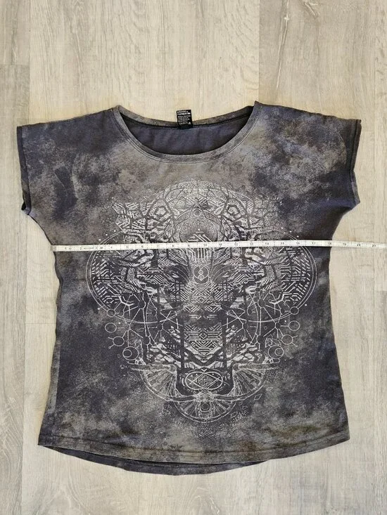 Plazma Lab Women’s Medium Tee - Picture 2 of 5